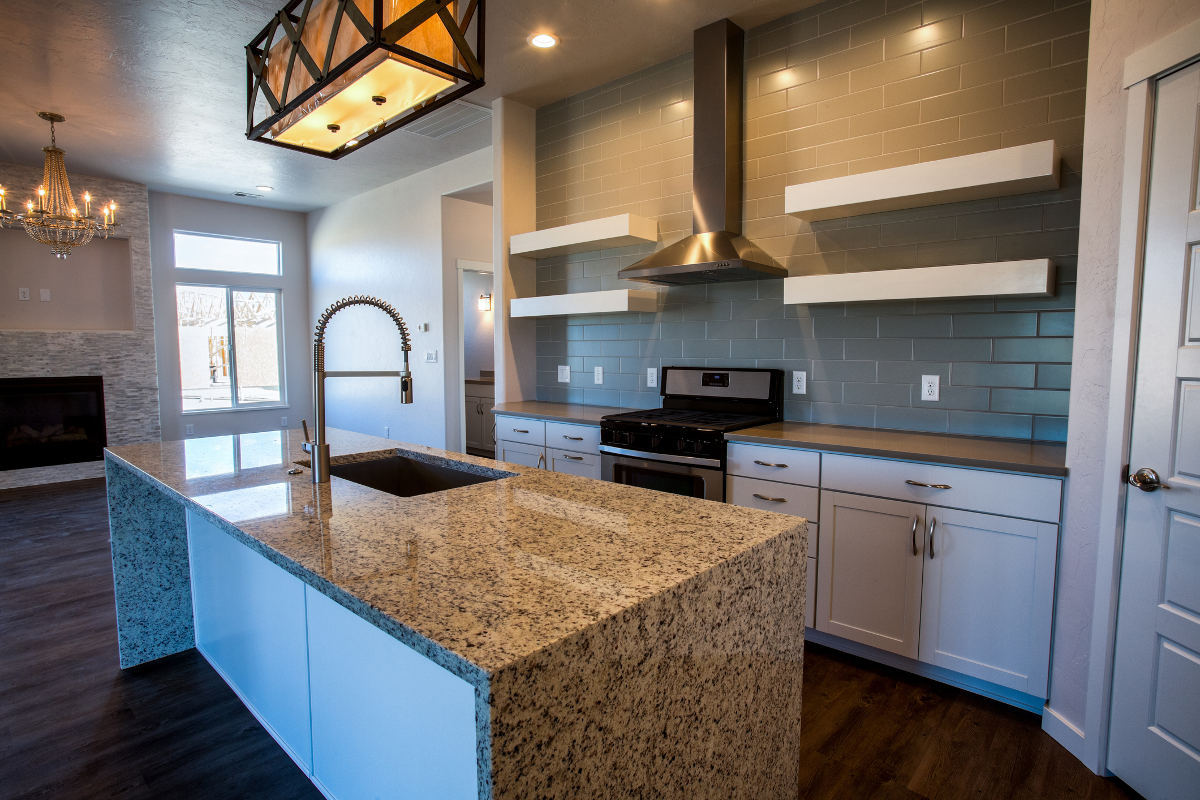 Quartz Kitchen Countertops in Auburndale, Florida