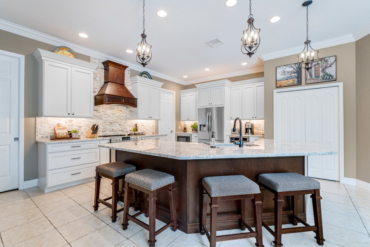 Kitchen Fixtures in Auburndale, Florida