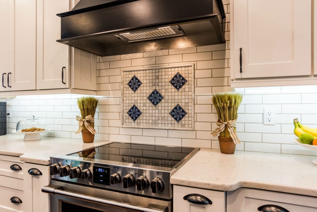 Pearce08@2x-2 Complete Kitchen & Bath